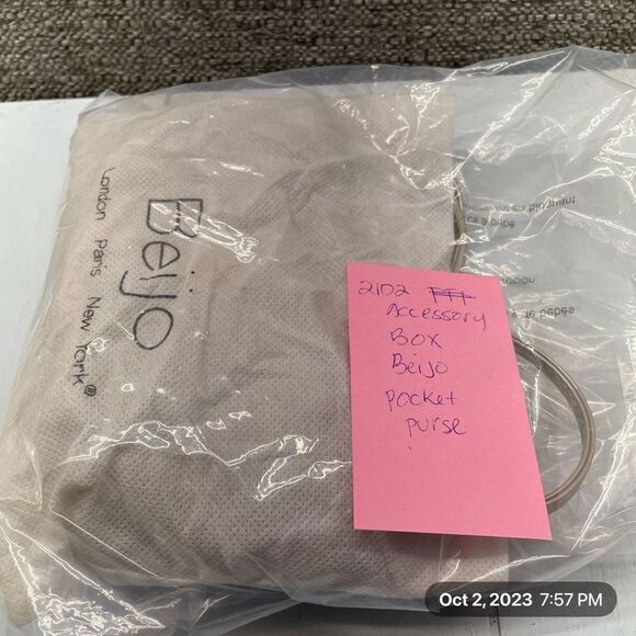 Beijo Mini Purse Metallic Convertible Shoulder Cross Body or Wallet - Picture 10 of 10